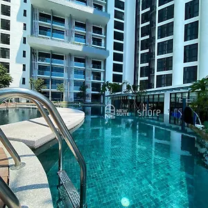 New @ The Shore Seaview Apartment